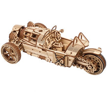 Lade das Bild in den Galerie-Viewer, Dreiradfahrzeug UGR-S