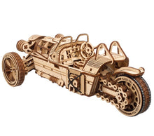 Lade das Bild in den Galerie-Viewer, Dreiradfahrzeug UGR-S