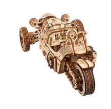 Lade das Bild in den Galerie-Viewer, Dreiradfahrzeug UGR-S