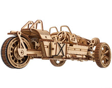 Lade das Bild in den Galerie-Viewer, Dreiradfahrzeug UGR-S