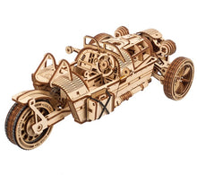 Lade das Bild in den Galerie-Viewer, Dreiradfahrzeug UGR-S