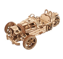 Lade das Bild in den Galerie-Viewer, Dreiradfahrzeug UGR-S