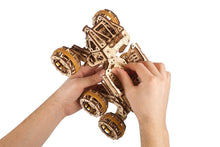 Lade das Bild in den Galerie-Viewer, Bemannter Mars-Rover