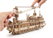 Lade das Bild in den Galerie-Viewer, FORSCHUNGSSCHIFF