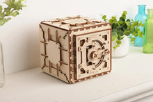 Lade das Bild in den Galerie-Viewer, SAFE (TRESOR)