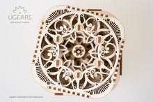 Lade das Bild in den Galerie-Viewer, SCHATZTRUHE