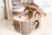 Lade das Bild in den Galerie-Viewer, SCHATZTRUHE