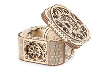 Lade das Bild in den Galerie-Viewer, SCHATZTRUHE