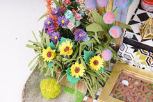 Lade das Bild in den Galerie-Viewer, Robotime LILYS PORCH DG12