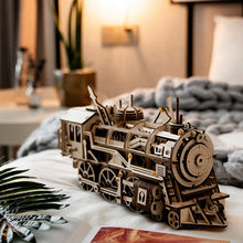 Lade das Bild in den Galerie-Viewer, ROKR 3D-Holz-Puzzle Locomotive Modellbausatz